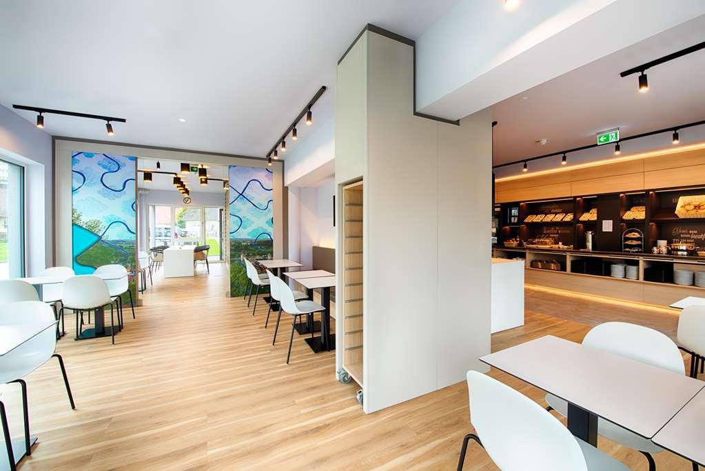 B&B Hotel Ravensburg Seengen Ресторант снимка